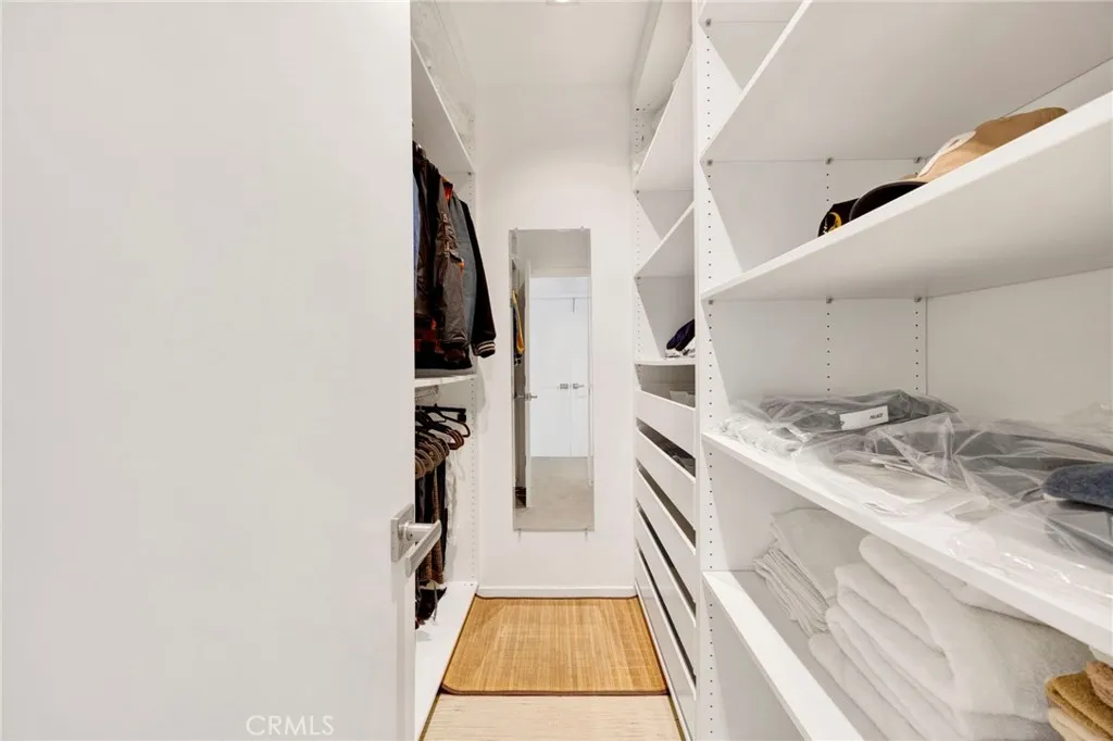 150 Ocean Park 520, Santa Monica, California 90405 home-pic-12